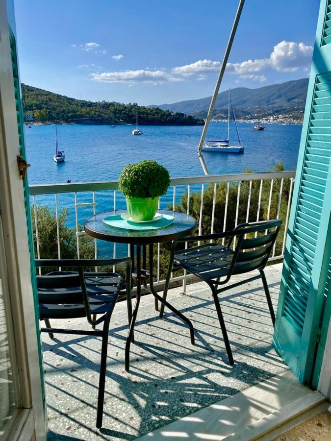 Studios Argyris Poros Town Exterior foto